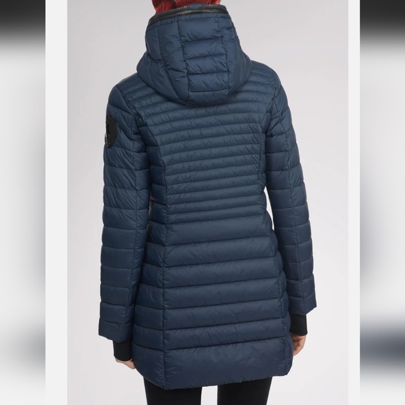 This Pajar  jacket fox fur accent dack dawn size Xl.Nevy blue 💙. Like new - Picture 3 of 10